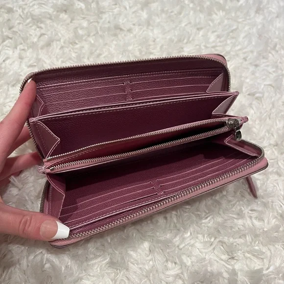 Louis Vuitton Zippy wallet Crystal Rose